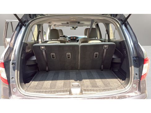 Used 2022 Honda Pilot Touring image 29