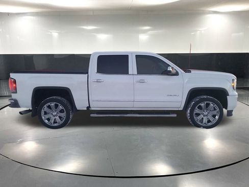 Used 2017 GMC Sierra 1500 Denali w/ Denali Ultimate Package image 4