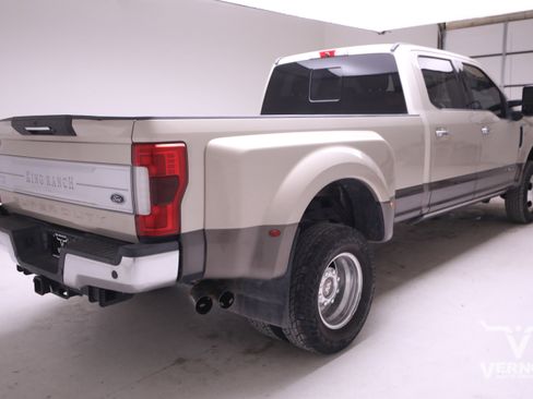 Used 2018 Ford F350 King Ranch w/ King Ranch Ultimate Package image 5