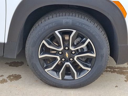 Used 2023 Chevrolet TrailBlazer ACTIV AWD/4WD image 8