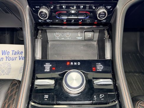Used 2023 Jeep Grand Cherokee L Summit AWD/4WD image 19