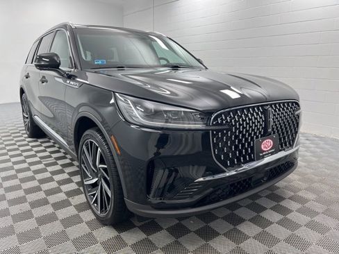 New 2025 Lincoln Aviator Reserve w/ Equipment Group 201A image 1