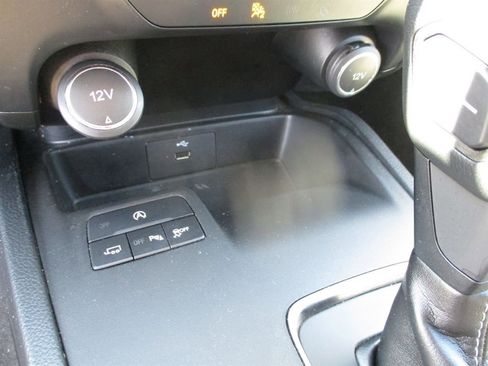 Used 2019 Ford Ranger XLT image 13