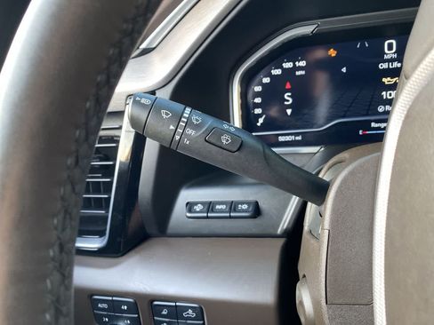 Used 2022 GMC Sierra 1500 Denali w/ Denali Reserve Package AWD/4WD image 22