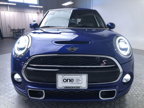 Used 2019 MINI Cooper S image 27