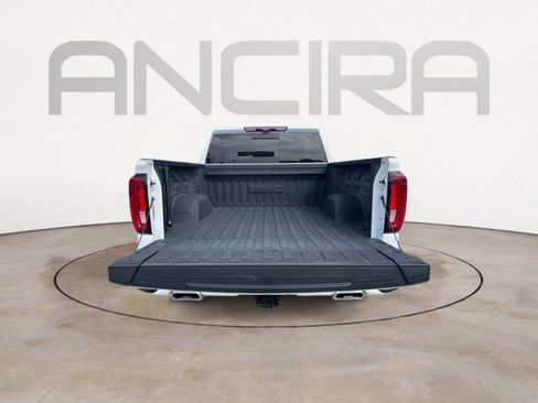 Used 2025 GMC Sierra 1500 AT4 w/ AT4 Premium Package AWD/4WD image 12