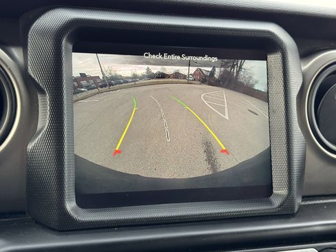 Used 2021 Jeep Wrangler Unlimited Sport w/ Sun And Sound Package image 12