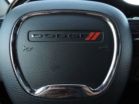 Used 2023 Dodge Durango R/T image 32