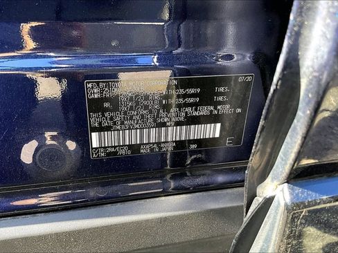 Used 2021 Toyota RAV4 XSE w/ Weather Package AWD/4WD image 9