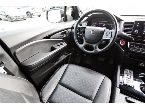 Used 2021 Honda Passport Touring image 11