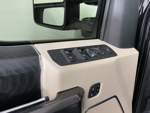 Used 2020 Ford F350 Limited image 18