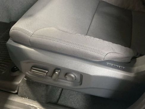 New 2026 Toyota Tundra SR5 AWD/4WD image 10