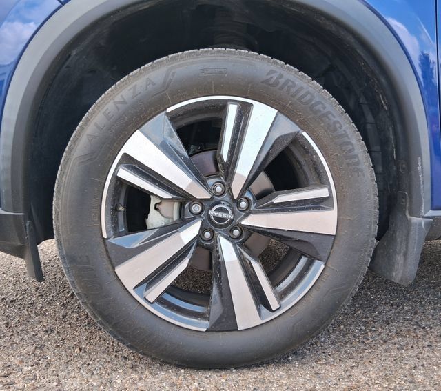 Certified 2023 Nissan Rogue SL w/ SL Premium Package FWD image 28