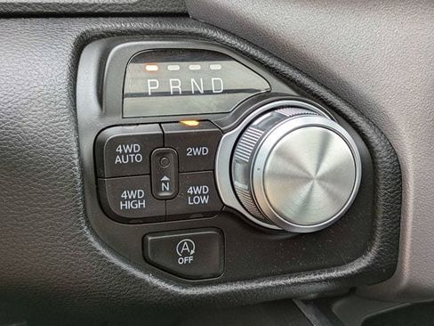 Used 2022 RAM 1500 Laramie AWD/4WD image 25