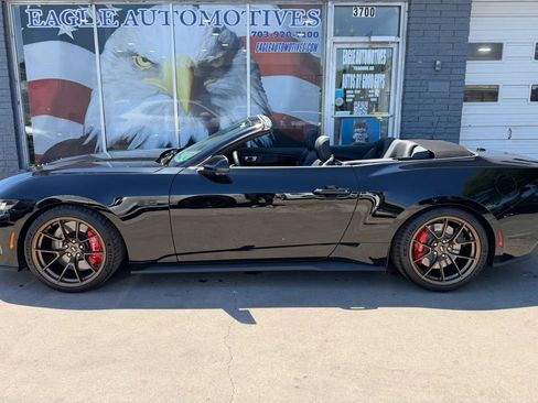 Used 2024 Ford Mustang GT Premium w/ GT Performance Package RWD image 10