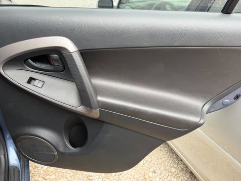 Used 2007 Toyota RAV4 2WD V6 image 17