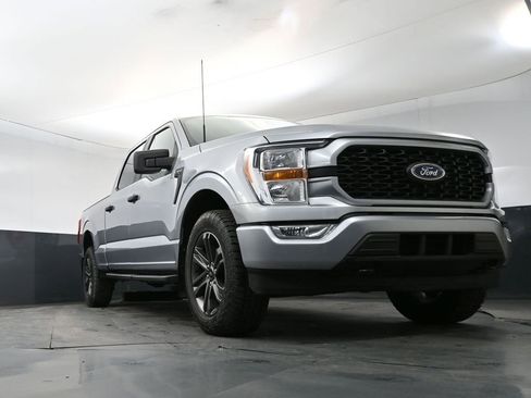 Used 2022 Ford F150 XL w/ STX Appearance Package AWD/4WD image 25