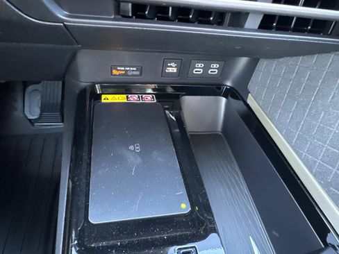 New 2026 Toyota Camry XLE image 18