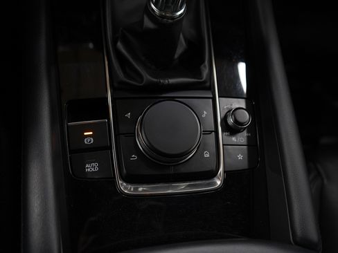 Used 2022 MAZDA MAZDA3 s image 25