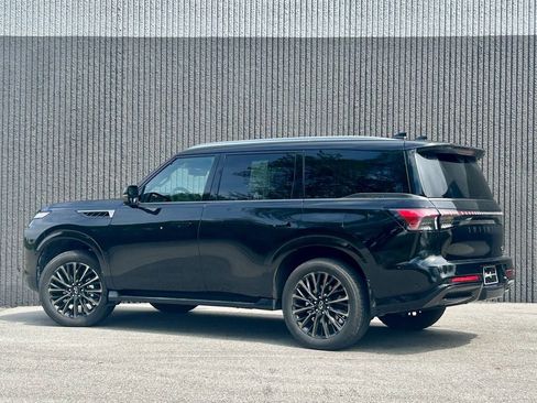 Used 2025 INFINITI QX80 Autograph AWD/4WD image 4