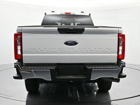 New 2026 Ford F250 XL w/ XL Chrome Package AWD/4WD image 6