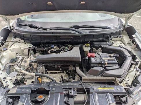 Used 2018 Nissan Rogue SL w/ Premium Package AWD/4WD image 37