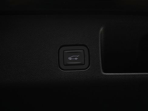 Used 2026 Chevrolet Equinox EV RS AWD/4WD image 20