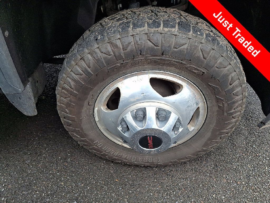Used 2023 GMC Sierra 3500 Denali w/ Denali Ultimate Package AWD/4WD image 8
