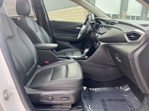 Used 2021 Buick Encore GX Essence w/ Experience Buick Package image 11