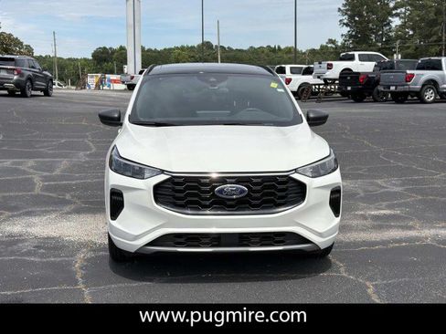 Used 2023 Ford Escape ST-Line w/ Tech Pack #1 FWD image 2