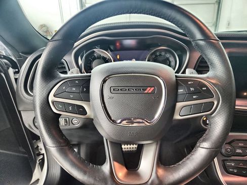 Used 2022 Dodge Challenger R/T Scat Pack w/ Plus Package RWD image 25