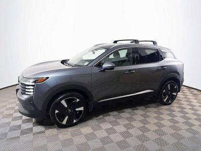 Certified 2025 Nissan Kicks SR