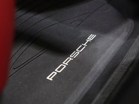 Used 2019 Porsche 911 Carrera 4S image 34
