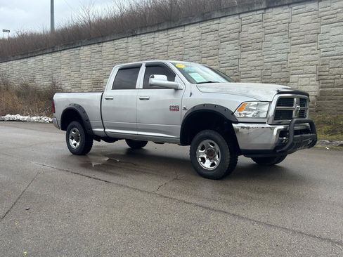 Used 2010 Dodge Ram 2500 Truck SLT AWD/4WD image 6