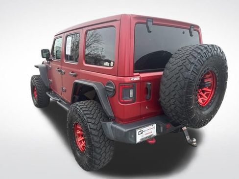 Used 2018 Jeep Wrangler Unlimited Rubicon w/ Safety Group AWD/4WD image 3