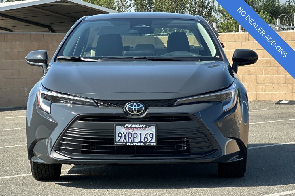 Used 2026 Toyota Corolla LE w/ Carpet Mat Package (TMS) FWD image 9