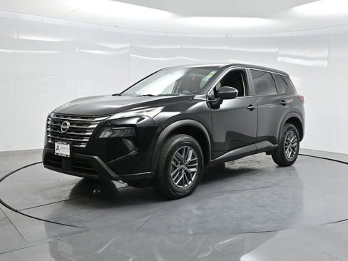 Used 2024 Nissan Rogue S image 63