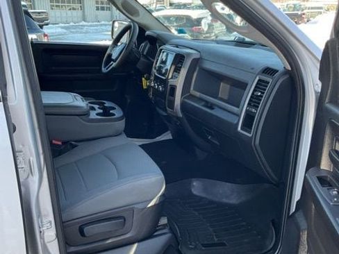 Used 2016 RAM 1500 Express image 17