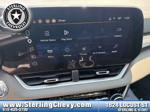 Used 2025 Chevrolet Equinox LT w/ Convenience Package II FWD image 18