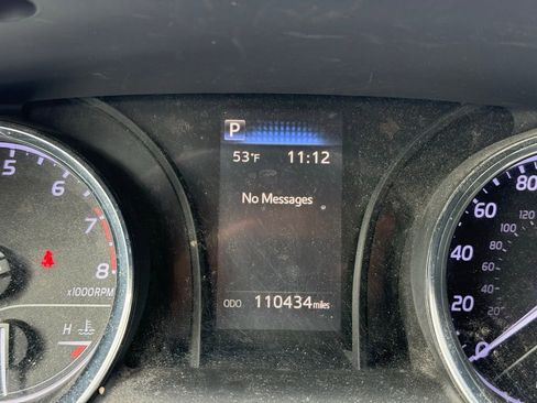 Used 2019 Toyota Camry SE image 10