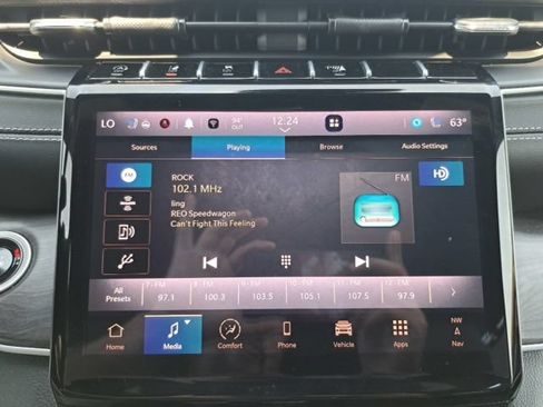Used 2024 Jeep Grand Cherokee L Limited w/ Luxury Tech Group II AWD/4WD image 23