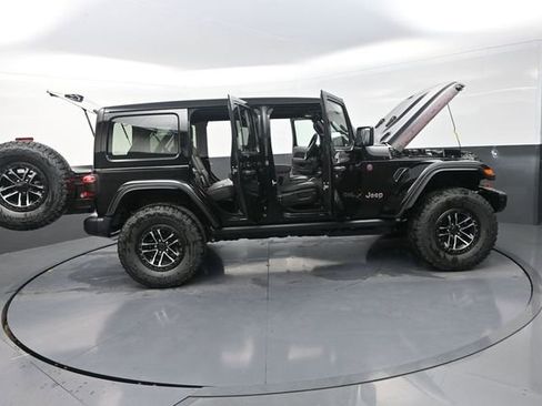 New 2026 Jeep Wrangler Unlimited Rubicon AWD/4WD image 41