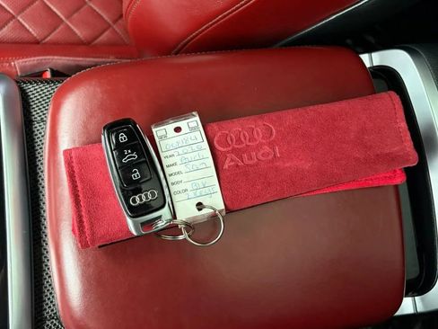 Used 2020 Audi SQ7 Prestige w/ Prestige Package AWD/4WD image 17