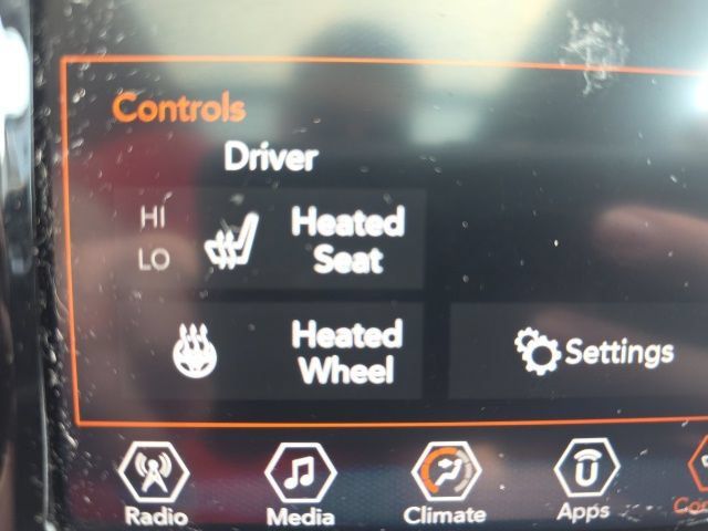 Used 2019 Jeep Compass Latitude FWD image 18