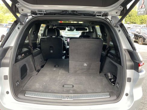 Used 2022 Jeep Grand Cherokee L Overland image 5