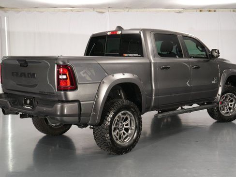Used 2025 RAM 1500 Big Horn AWD/4WD image 14