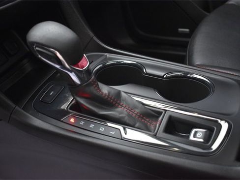 Certified 2022 Chevrolet Equinox RS w/ RS Leather Package image 26