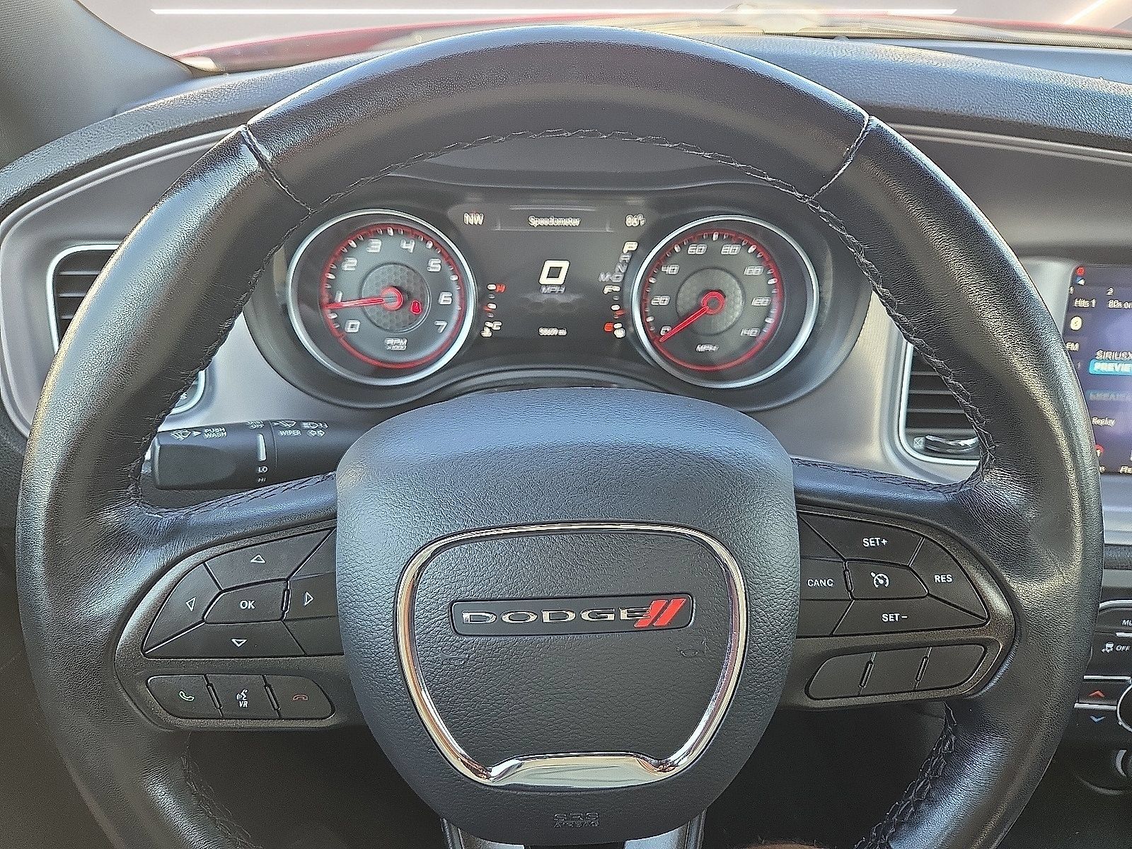 Used 2023 Dodge Charger SXT RWD image 4