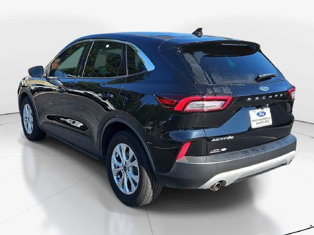 Used 2023 Ford Escape Active FWD image 5