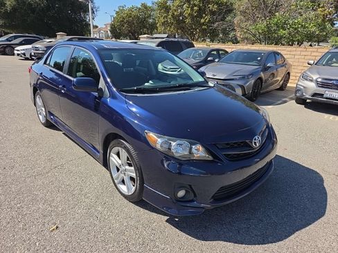 Used 2013 Toyota Corolla S w/ Premium Complete Pkg FWD image 8